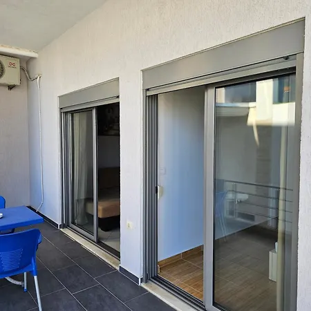 Veritas Apartment